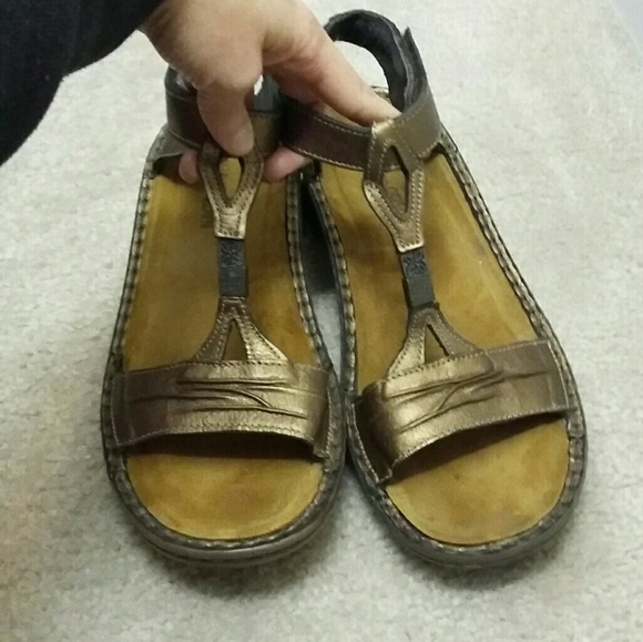 Naot Cymbal Sandals - Picture 5 of 6